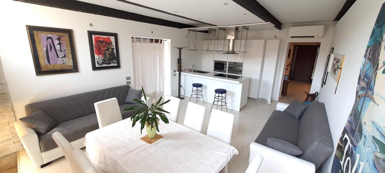 Elisabeth Waterfront Apartment Venice Ngoại thất bức ảnh