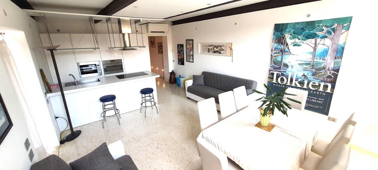 Elisabeth Waterfront Apartment Venice Ngoại thất bức ảnh