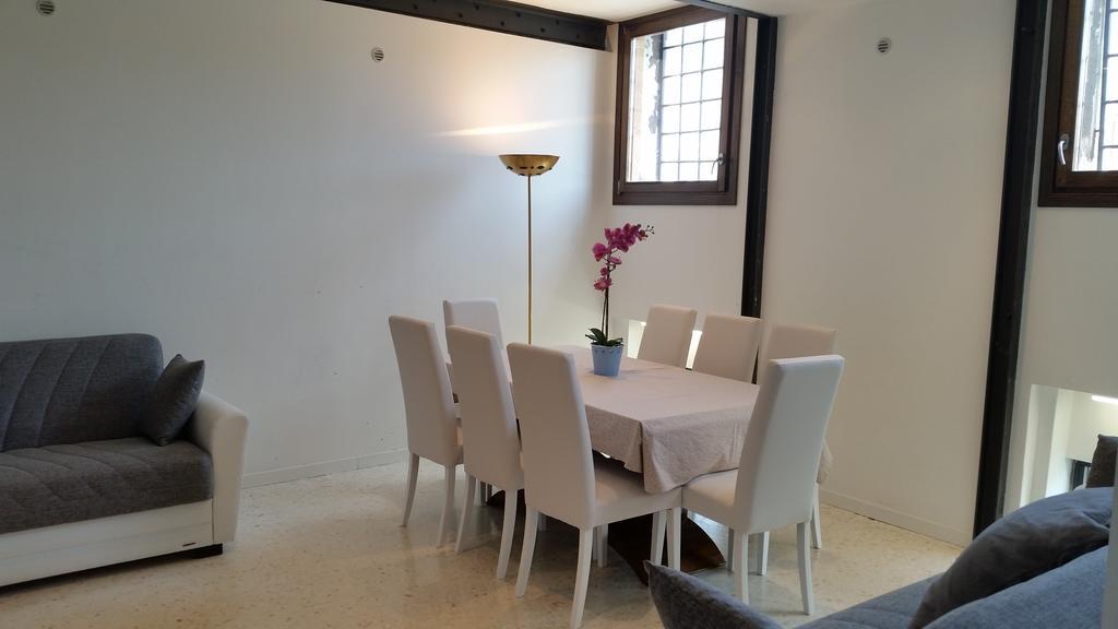 Elisabeth Waterfront Apartment Venice Ngoại thất bức ảnh